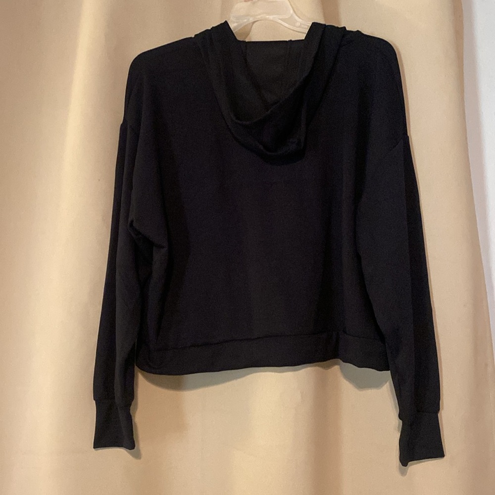 V-neck pullover - Picture 5 of 6